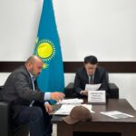 АУДАН ӘКІМІ ТҰРҒЫНДАРДЫ ЖЕКЕ МӘСЕЛЕЛЕРІ БОЙЫНША ҚАБЫЛДАДЫ