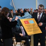 Қазақстан мен Түркия президенттері Қожа Ахмет Ясауи атындағы мектептің ашылу рәсіміне қатысты